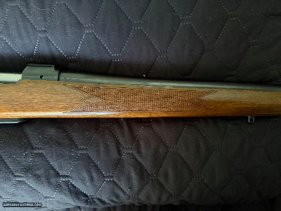 CZ 550 American Bolt Rifle 22-250 Cal 24" Threaded Barrel - Excellent Condition - Image 9 of 15