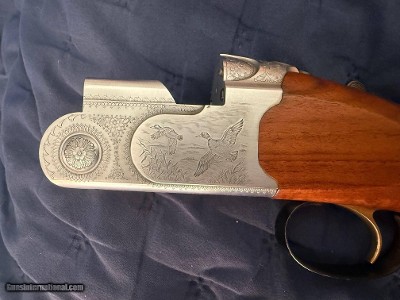 Beretta S687 O/U 12 Gauge 28" Barrel Broadway Rib Beretta Interchangable Chokes - Excellent Condition