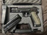 CZ 75 B 9mm Luger Black Polycoat - 4 Magazines - Excellent Condition