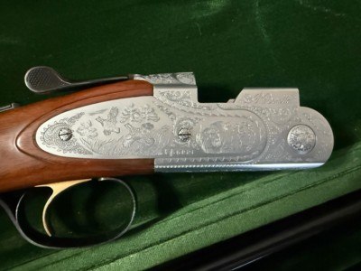 Beretta 687 Ducks Unlimited 410 Gauge Over/Under Shotgun 1990-91 Special Edition with Sideplates & Luggage Case. - Excellent Plus Condition