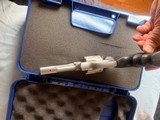 Smith & Wesson 627-5 Pro Series 357 Mag Revolver - Pristine - 3 of 7