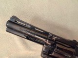 Vintage Colt Diamondback 4" Vented Barrel 22 Lr Revolver - Excellent Condition - 6 of 11