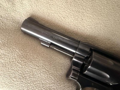 Smith & Wesson Model 10-10 38 Sp Military & Police Revolver - Very Good Condition - Image 4 of 11