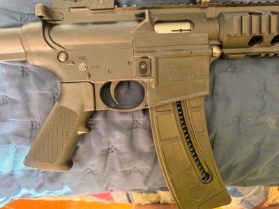 Smith & Wesson M&P 15-22 Semi Auto Rifle - Loaded - Pristine - Image 4 of 19