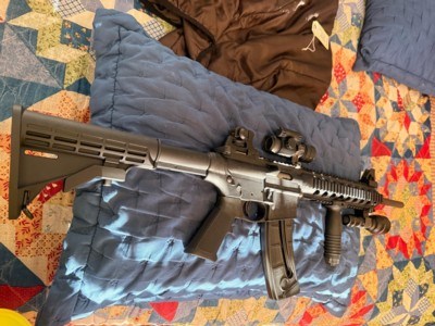 Smith & Wesson M&P 15-22 Semi Auto Rifle - Loaded - Pristine - Image 1 of 19