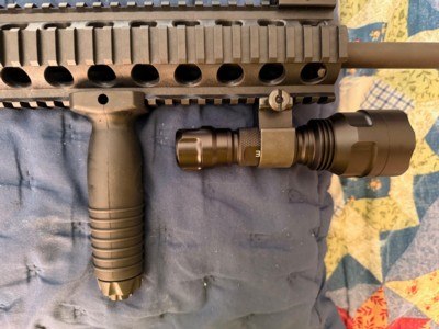 Smith & Wesson M&P 15-22 Semi Auto Rifle - Loaded - Pristine - Image 5 of 19
