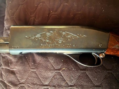 Remington 1100 12 Gauge Semi Auto Fixed Skeet Choke Vented 25" Dual Beaded Barrel - Excellent Condition - Image 1 of 20