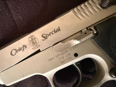 Rare Smith & Wesson CS9 SS Chiefs Special 9mm Semi Auto Pistol - Excellent Condition - Image 1 of 9