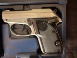 Beretta 3032 Tomcat 32 ACP Semi Auto Stainless Steel Carry Pistol - LNIB - Image 1 of 7
