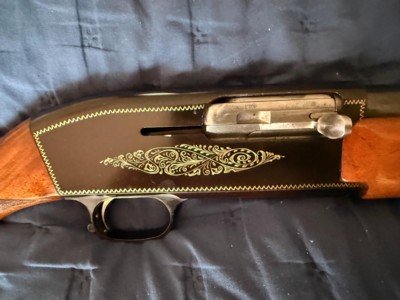 Browning Double Auto Twelvette 12 Gauge Semi Auto Shotgun - Excellent Condition - Image 1 of 16