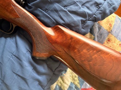 Winchester Model 70 Super Grade 300 Win Mag Bolt Action Rifle 26" Barrel - Pristine Condition - Image 3 of 17