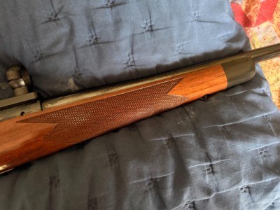 Winchester Model 70 Super Grade 300 Win Mag Bolt Action Rifle 26" Barrel - Pristine Condition - Image 8 of 17