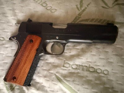 1983 Colt Combat Govt Model MK IV Series 80 Officer's 45acp - Excellent Condition - Image 1 of 10