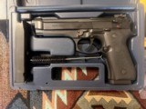 1986 Beretta 92FS Semi Auto 9mm Pistol & Accessories - LNIB - Image 2 of 12