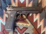1986 Beretta 92FS Semi Auto 9mm Pistol & Accessories - LNIB - Image 7 of 12