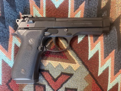 1986 Beretta 92FS Semi Auto 9mm Pistol & Accessories - LNIB - Image 7 of 12