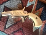 Rare 1961 Colt No 4 Deringers 22 Short Matching Set Consecutive Serial Numbers in Colt Display Box - LNIB - Image 3 of 6