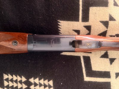 Beautiful 1986 Browning Citori Trap 12 Gauge O/U 30" High Vented Barrels w/Invector Choking System - Excellent Condition - Image 9 of 20