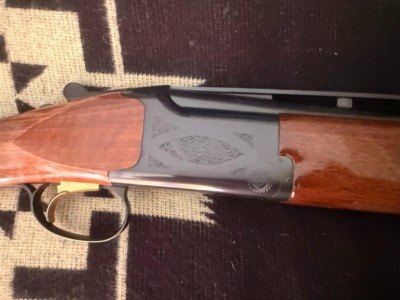 Beautiful 1986 Browning Citori Trap 12 Gauge O/U 30" High Vented Barrels w/Invector Choking System - Excellent Condition - Image 2 of 20