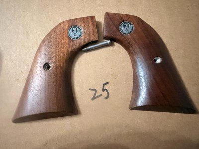 Ruger Pistol Grips new and Used New Black Hawk, Super Black Hawk, Vaquero, Single Six, etc. - Excellent condition - Image 11 of 11