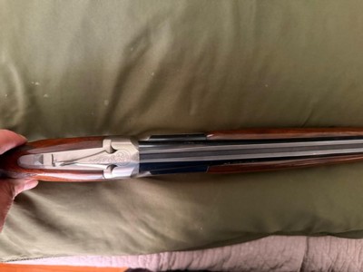 Rare 1989 Browning 325 12 Gauge O/U Shotgun 30" Dual Bradley Beaded Wide Vented Barrel - M/IM Fixed Chokes - Excellent Condition - Image 12 of 20