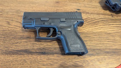 Springfield Armory XD40 Subcompact .40S&W - Image 3 of 6