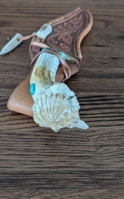 Custom Handmade Western Knife and Sheath - Image 2 of 10