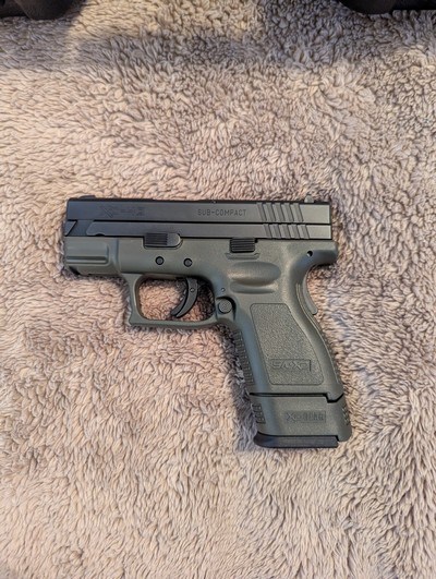 Springfield Armory XD40 Sub Compact OD Green .40S&W - Image 7 of 9