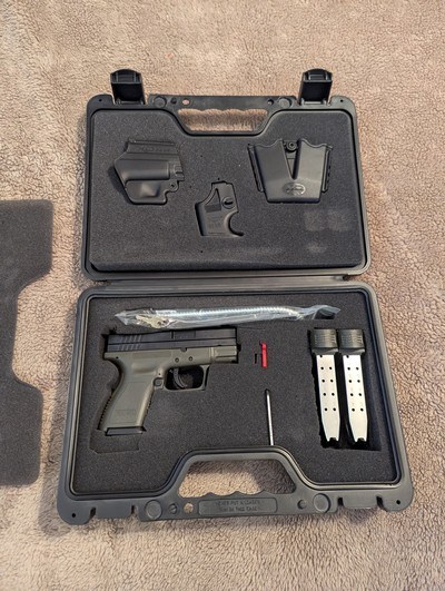 Springfield Armory XD40 Sub Compact OD Green .40S&W - Image 1 of 9