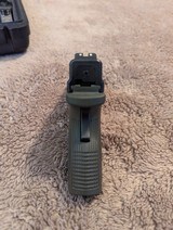 Springfield Armory XD40 Sub Compact OD Green .40S&W - Image 5 of 9