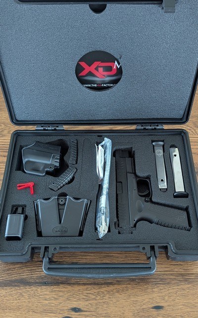 Springfield Armory XDM 9mm XDM9201HCSP 4.5" - Image 2 of 5