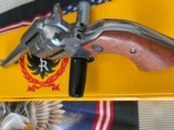 Ruger Single Six (Vaquero Style) 22 LR22WMR. Excellent condition - 10 of 12