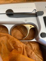 Browning High Power P35 9mm Like New!! - 7 of 13