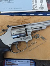 S&W 651 22 WMR - 6 of 8