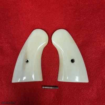 COLT PYTHON SERVICE GRIPS