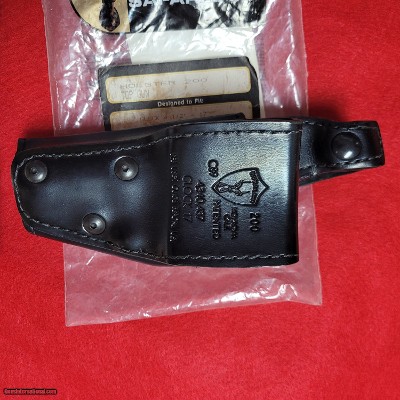 SAFARILAND, HOLSTER 200 83 161, BLACK