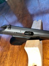 Sig Sauer P230 Semi Automatic 9mm Short (380 acp) - 4 of 9