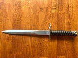 Swiss M57 Bayonet with Scabbard and leather frog - 6 of 6