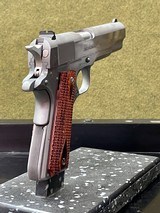 Colt Series 70 Government Model .45 in original box - 4 of 18