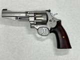 Smith & Wesson 627-5 Performance Center 8 Times .357 Magnum - 2 of 11