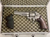 Smith & Wesson 627-5 Performance Center 8 Times .357 Magnum - 3 of 11