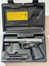 Browning Buck Mark .22 URX Like New in Box With 3 Mags - 3 of 13
