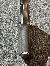 Colt MK IV SERIES 80 Combat Commander .45 - 9 of 18