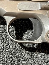 Colt MK IV SERIES 80 Combat Commander .45 - 13 of 18