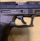 Walther P22. Smith & Wesson. - 4 of 7