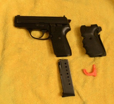 Sig Sauer P239 9mm - Image 4 of 9
