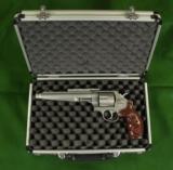 Smith & Wesson 629-6 Performance Center, 44 Magnum, 7 1/2" bbl. - 1 of 3