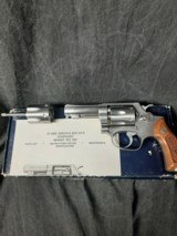 SMITH & WESSON 650 KIT GUN. 22 MAGNUM & 22 LR. - 4 of 6
