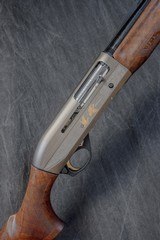 BENELLI MONTEFELTRO SILVER FEATHERWEIGHT 12 GAUGE/26