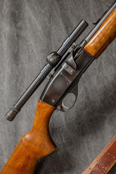 REMINGTON 552 SPEEDMASTER .22 RIMFIRE RIFLE
